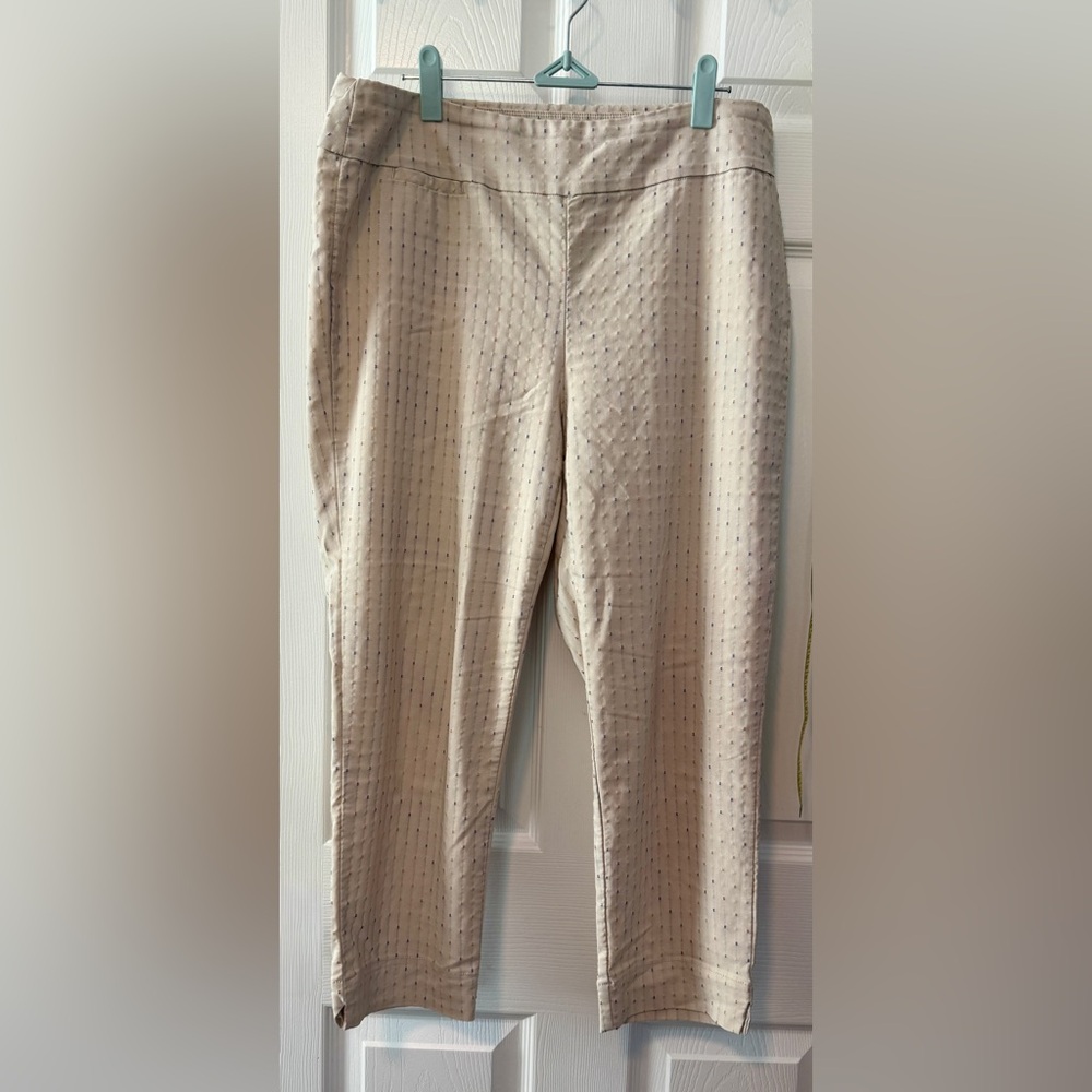 Intro.❤️love the fit stretch chinos incredibly comfortable